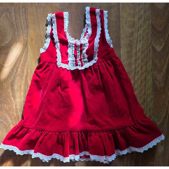 Red Vtg. Toddler Dress with Ruffle Lace Embroidery Details Size 4T - Picture 1 of 6